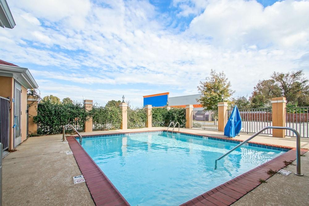 Days Inn By Wyndham Baton Rouge I-10 Exteriér fotografie