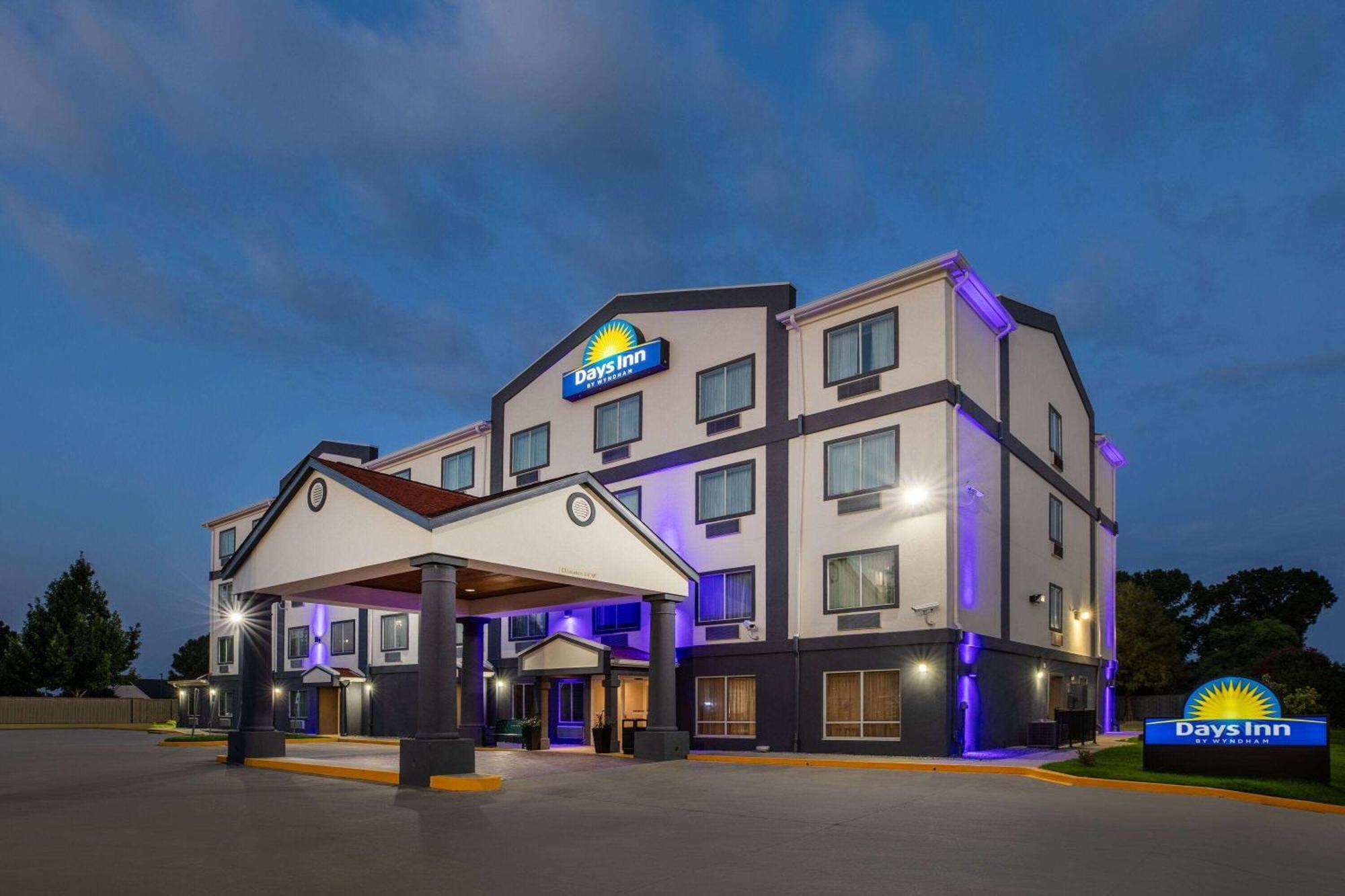 Days Inn By Wyndham Baton Rouge I-10 Exteriér fotografie
