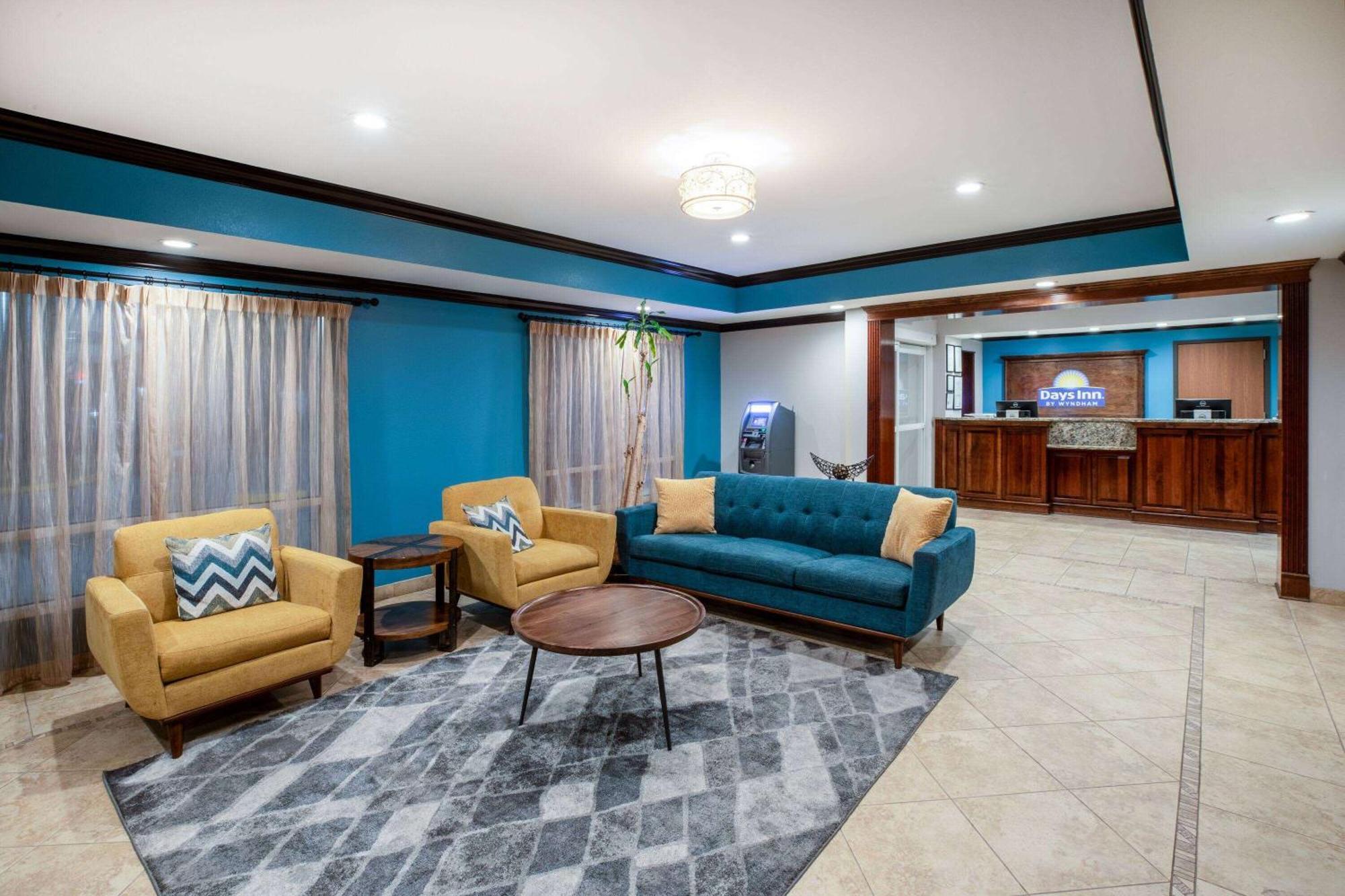 Days Inn By Wyndham Baton Rouge I-10 Exteriér fotografie